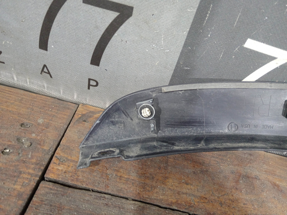 Накладка крыла заднего правого Toyota Highlander 4 (U70) 19-нв Б/У Оригинал 750770E040