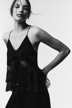 ZARA ТОП НА ТОНКИХ БРЕТЕЛЯХ, ЧЕРНЫЙ