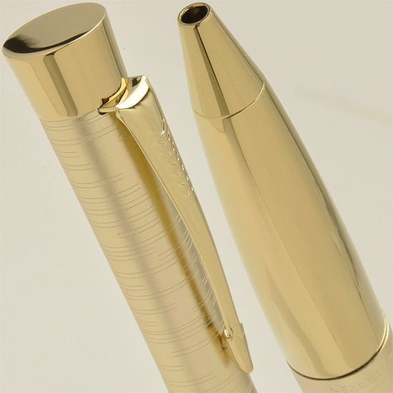 Шариковая ручка Parker Urban Premium Golden Pearl 1906854