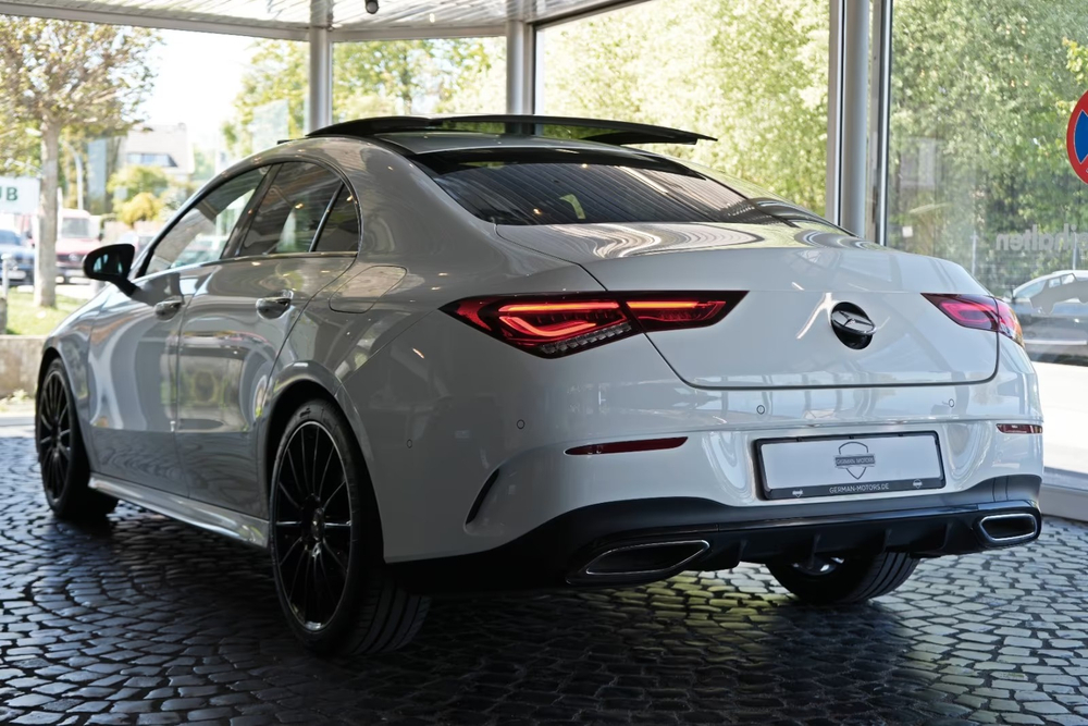 Mercedes-Benz CLA 200 Coupe AMG