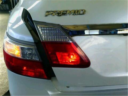 крышка багажника Toyota Premio ZRT260 2010