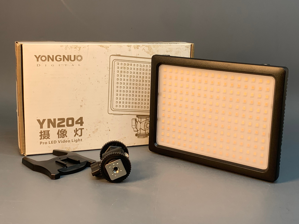 YongNuo YN-204