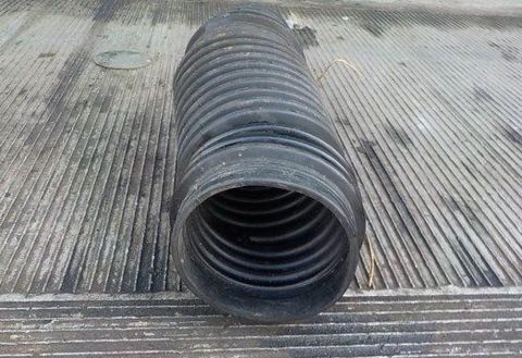 Патрубок воздушного фильтра на МАН ТГЛ 51094020185 б.у.