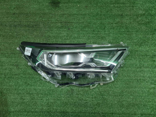 Стекло фары правое Toyota RAV4 5 XA50 (2018-н.в.)