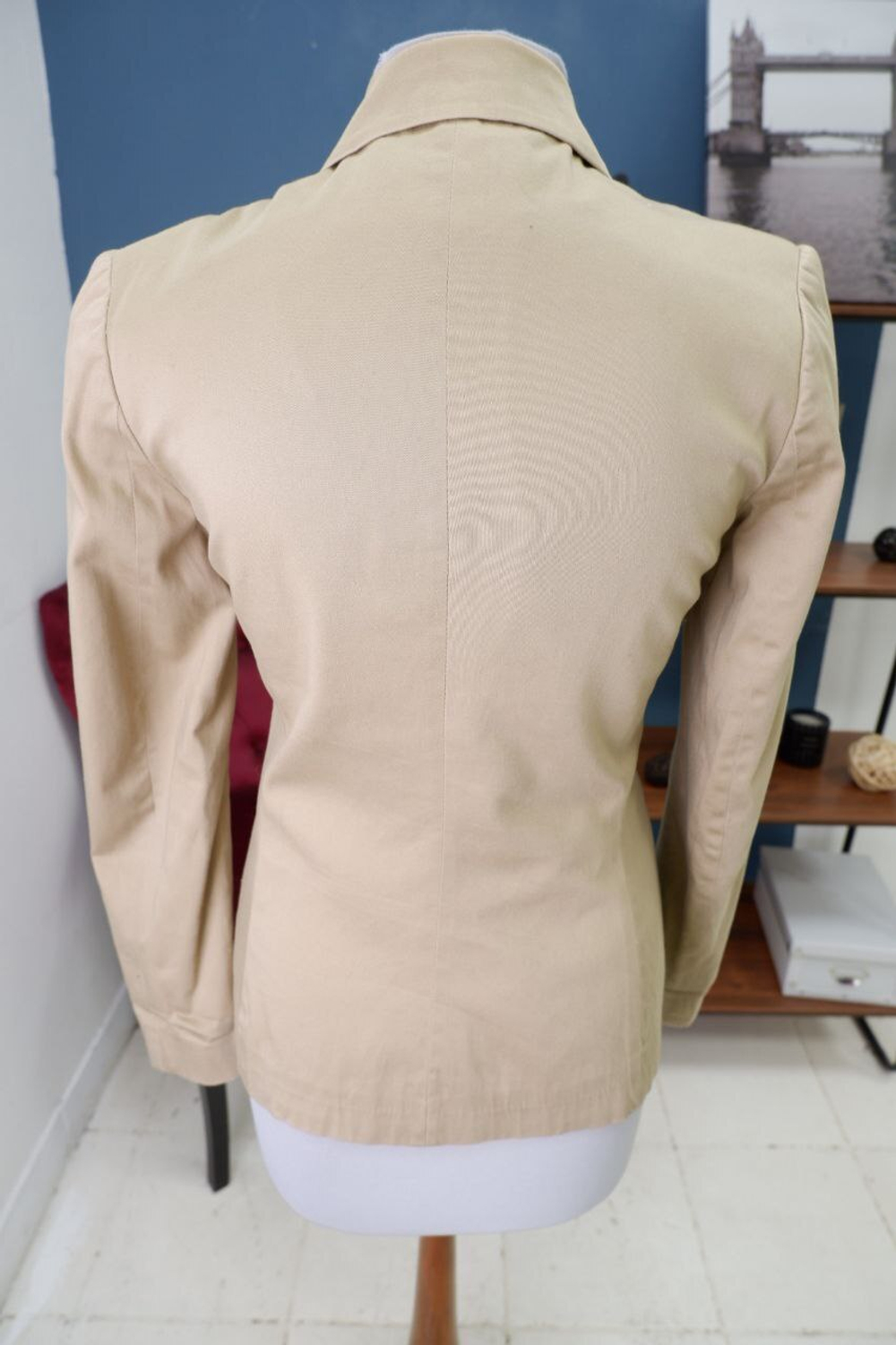 Пиджак Stradivarius светлый 44 размер