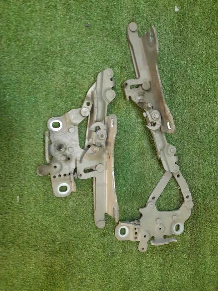 Петля капота Комплект BMW 3er F30 (2011-2020)