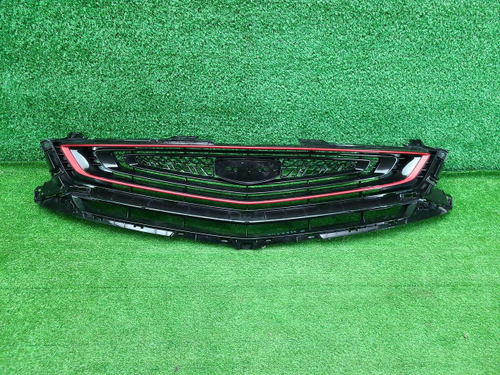 Решетка радиатора Geely Coolray (2019-2023)