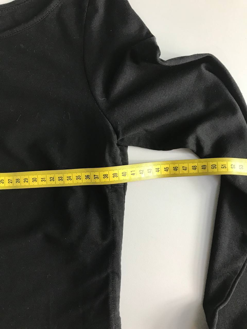 Футболка Nice One укороченная, маркировка М, визуально на 46 размер