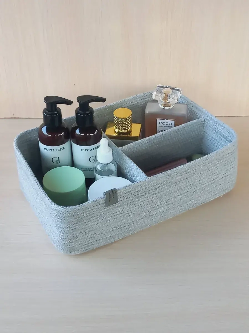 Органайзер для косметики плетеный