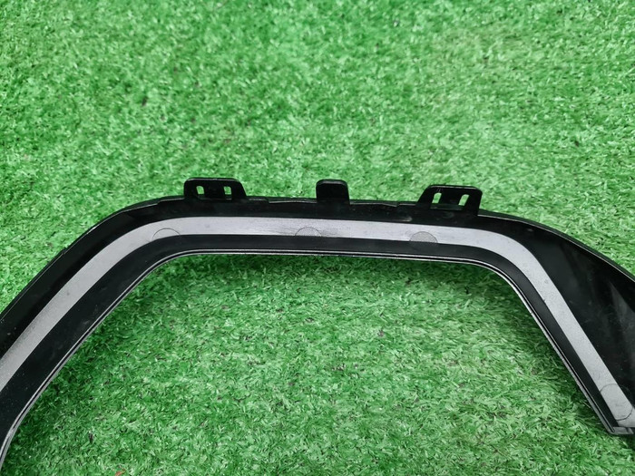 Накладка решетки радиатора BMW IX I20 (2021-н.в.)