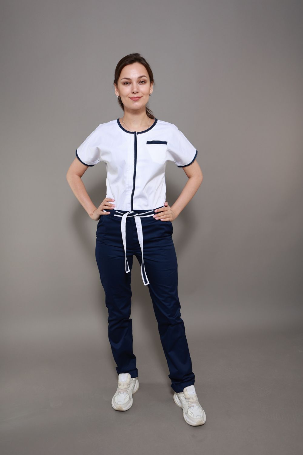 Комбинезон женский белый