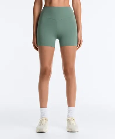 Высокие шорты Comfortlux, 10 см - OYSHO