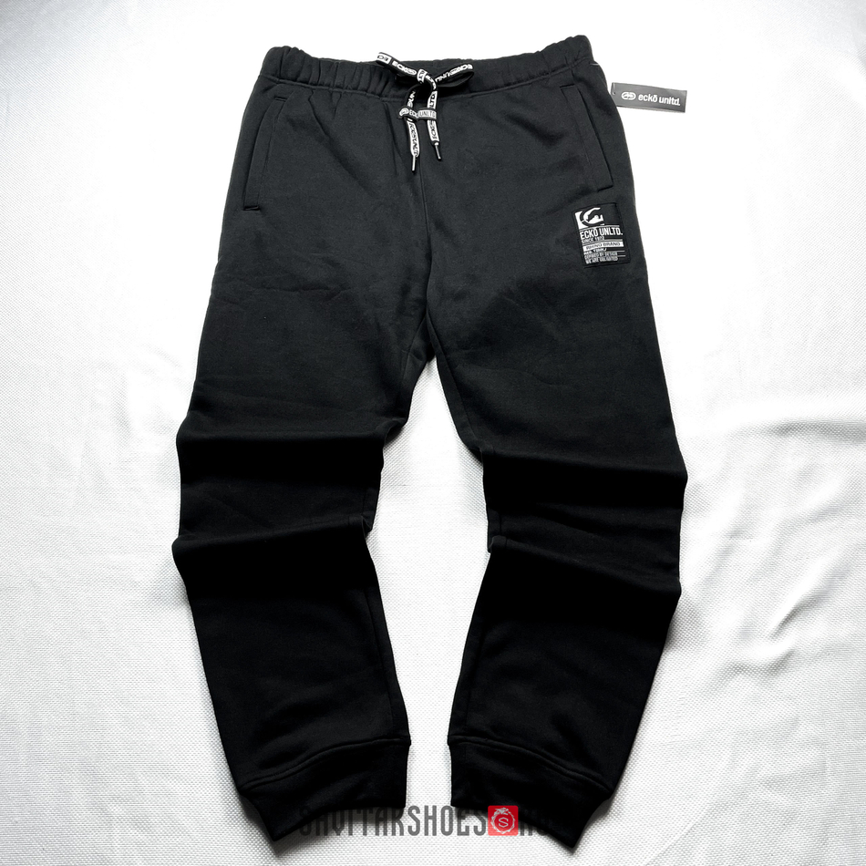 Спортивные штаны на флисе