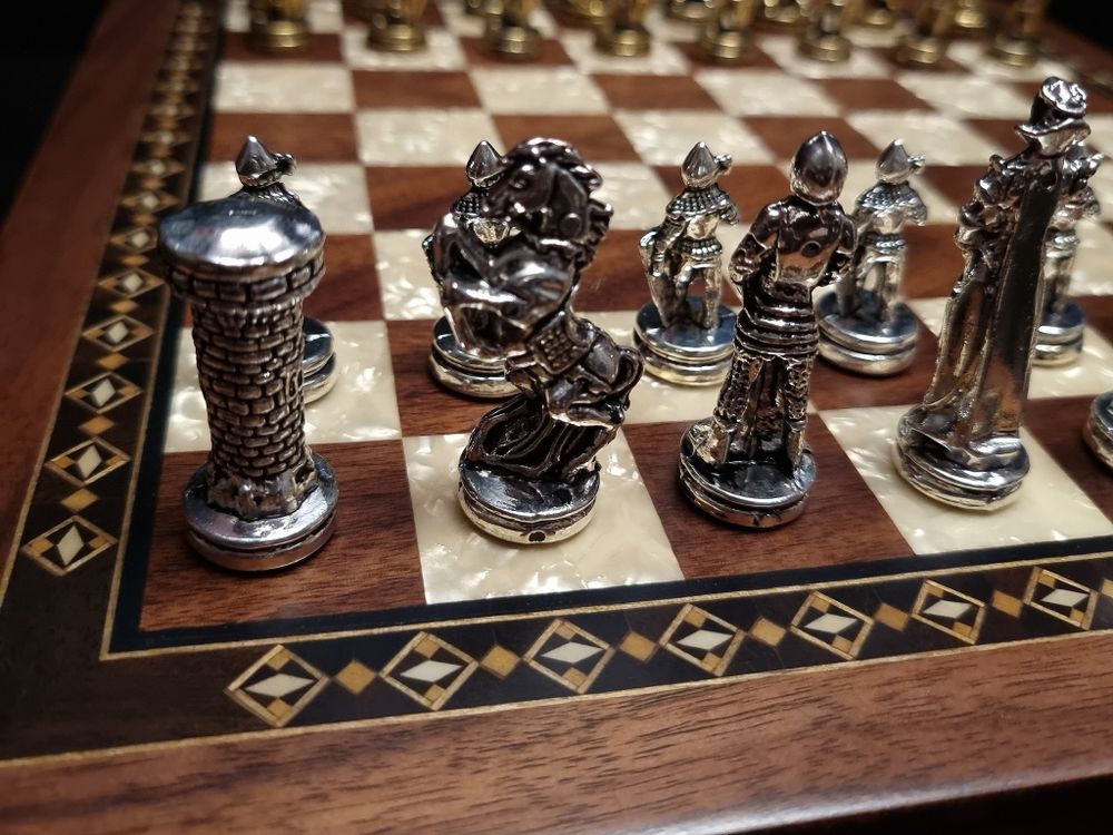 Шахматы Helena Wood Art "Эпоха империй" (2812.WAL.5111.511) 5