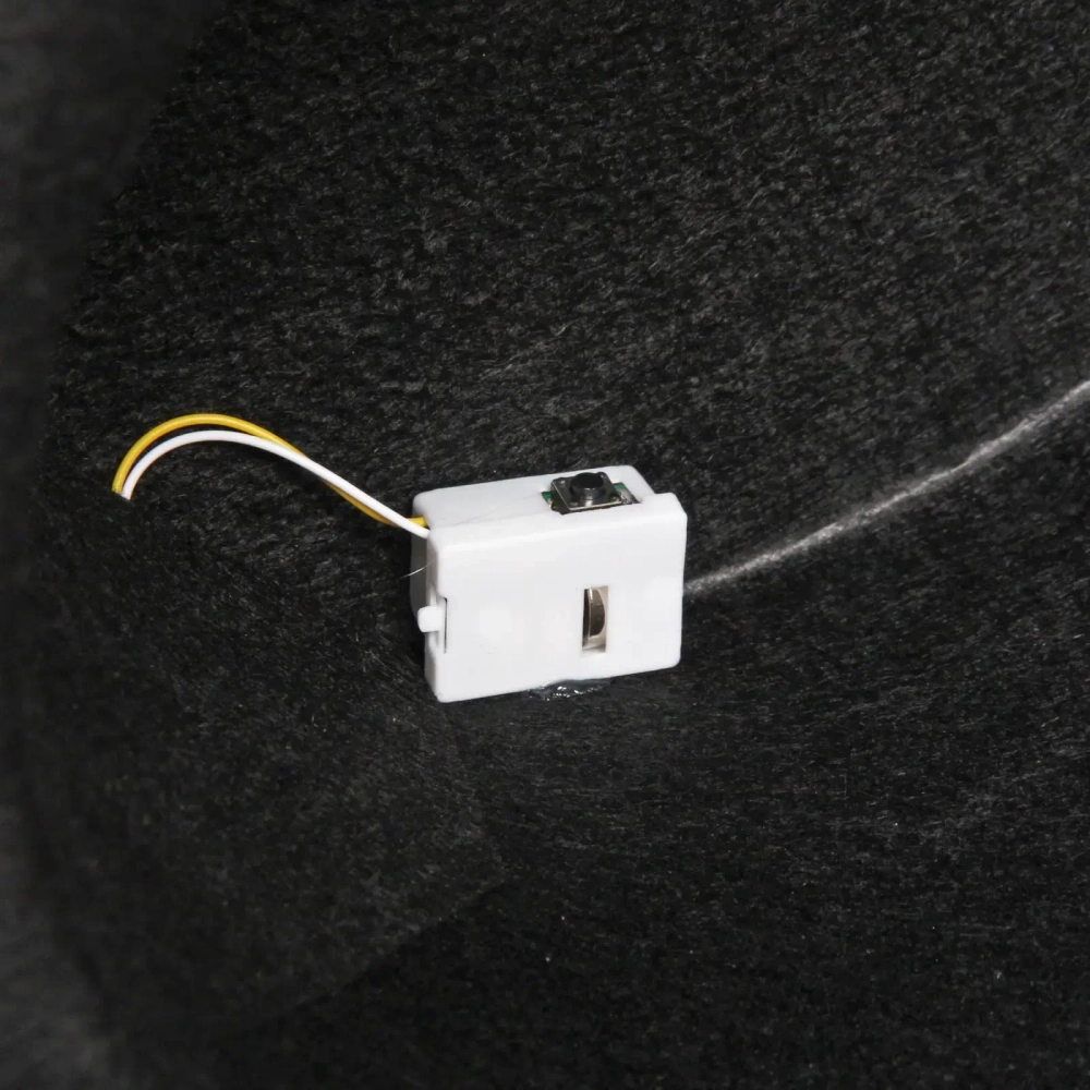 Шляпа карнавальная с подсветкой «Ужасный полёт»