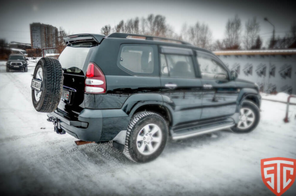 Калитка в штатный бампер Toyota Land Cruiser Prado 120