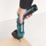 Аккумуляторный шуруповерт MAKITA DF012DSE