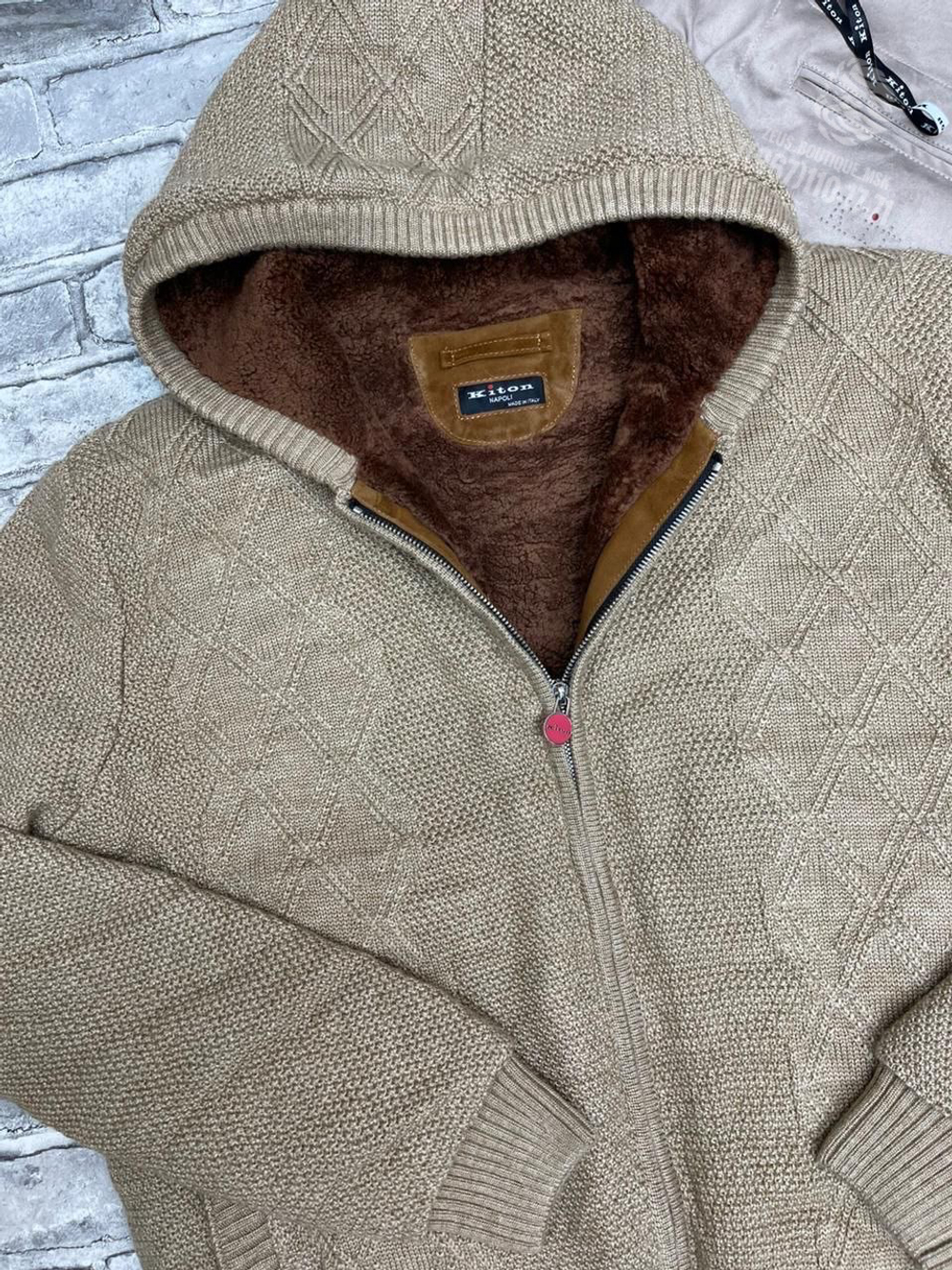 Кардиган с мехом Kiton