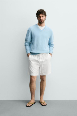 ZARA ШОРТЫ REGULAR FIT ИЗ ХЛОПКА И ЛИОЦЕЛЛА, ЖЕЛТОВАТО-БЕЛЫЙ