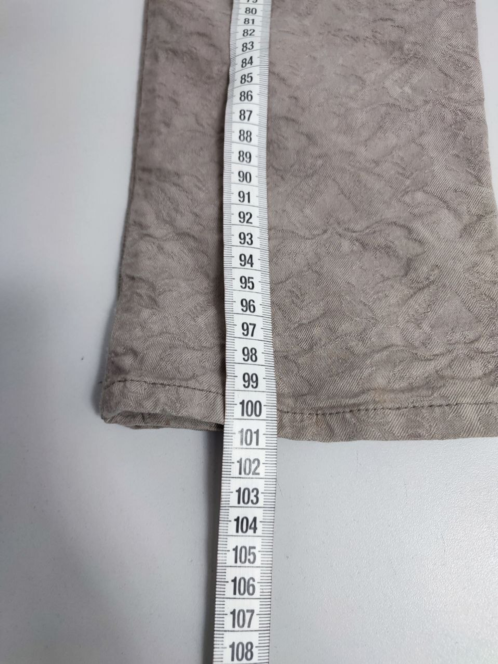 Штаны светлые 44 размер