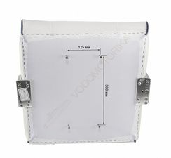 Кресло мягкое с перекидной спинкой белого цвета и синим кантом