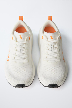 ZARA ТЕХНОЛОГИЧНЫЕ КРОССОВКИ, БЕЛЫЙ