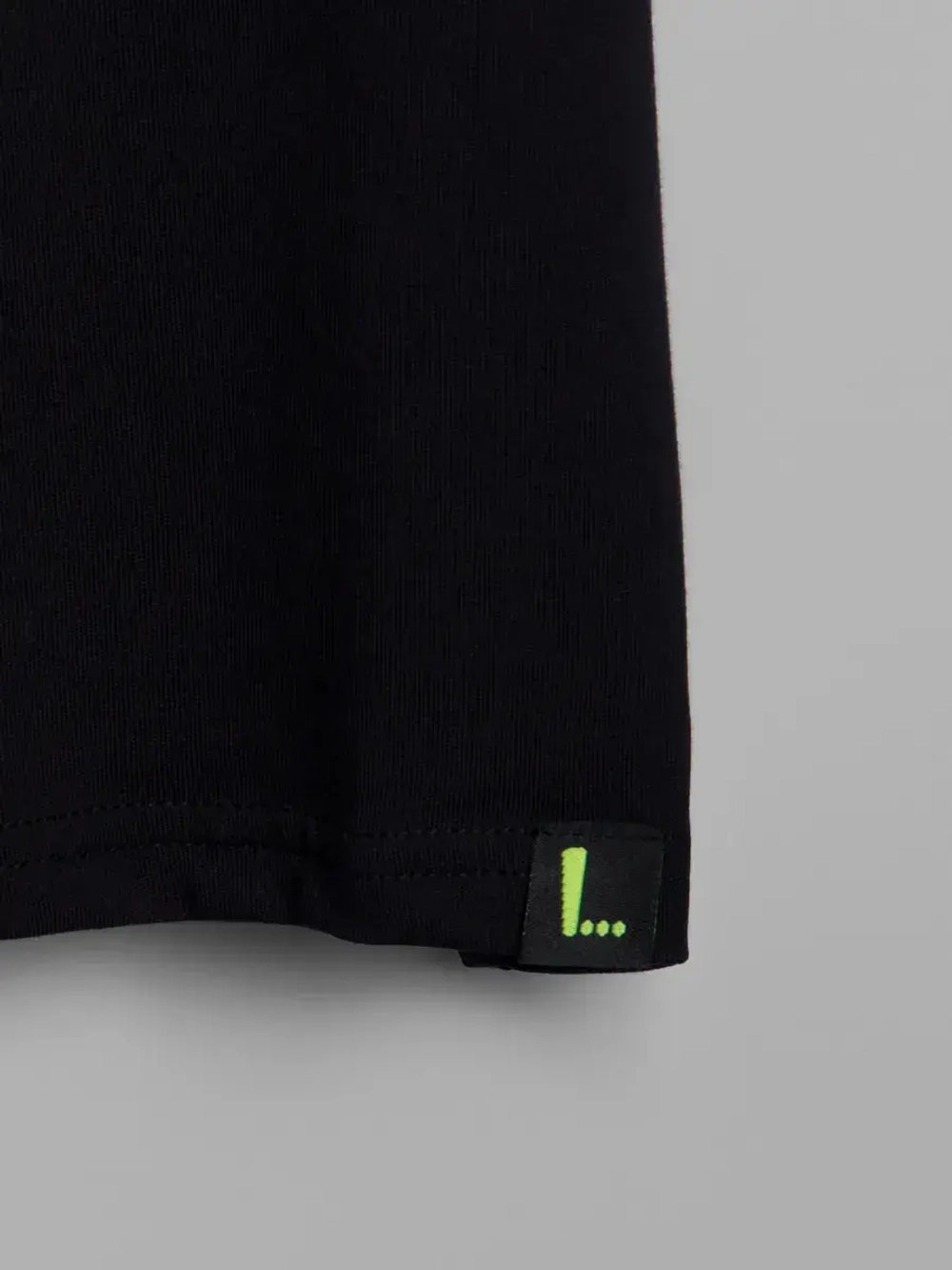 Летний костюм для девочки с леггинсами