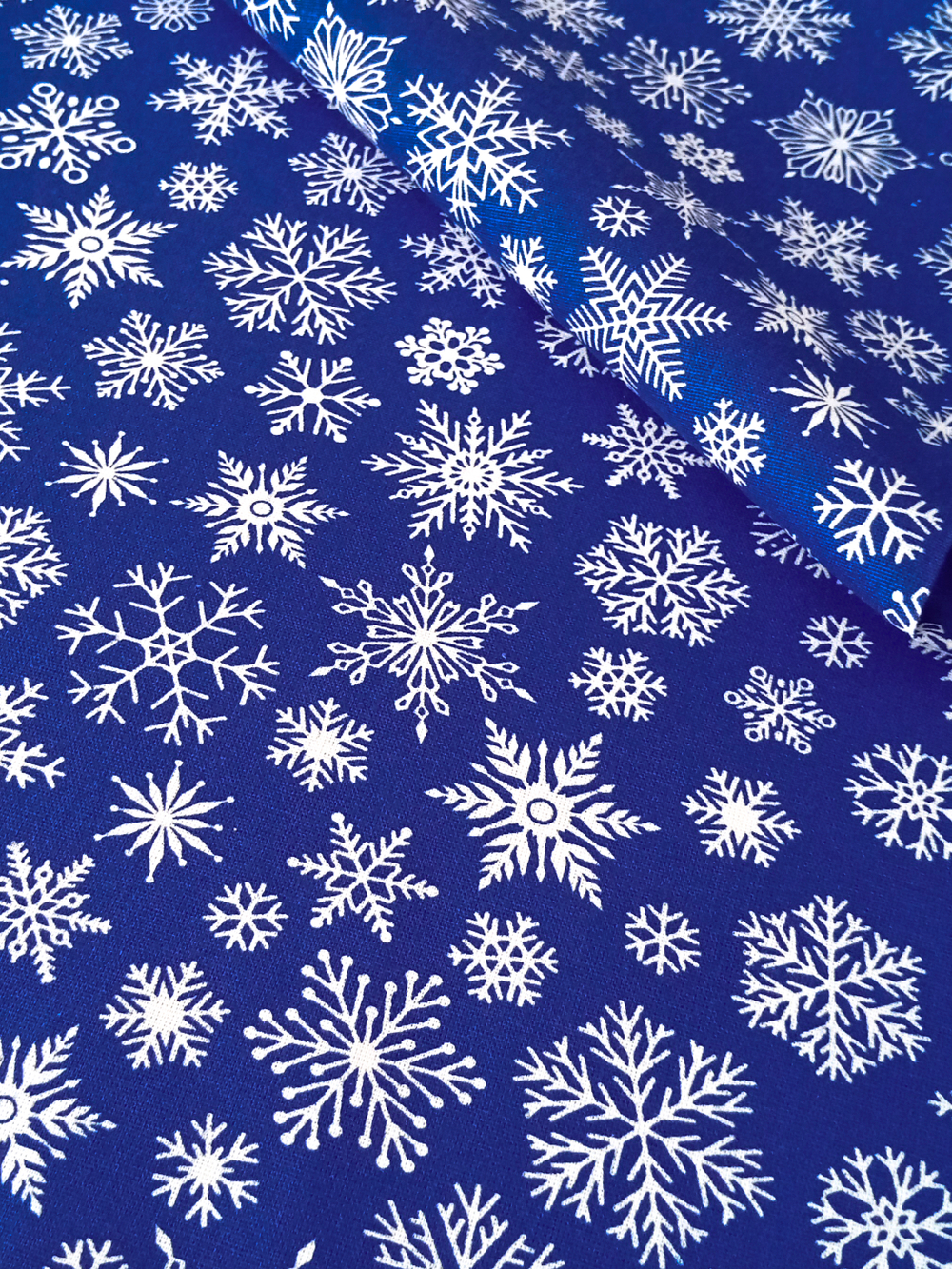 Ткань бязь плательная, рис. "Снежинки", ширина 150 см, арт. 611