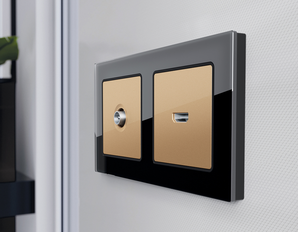 MA613030 Комплект механизма TV розетки проходной ALFA Шампань 5-1000 MHz 4dB QUANT (AP6130, VM211)