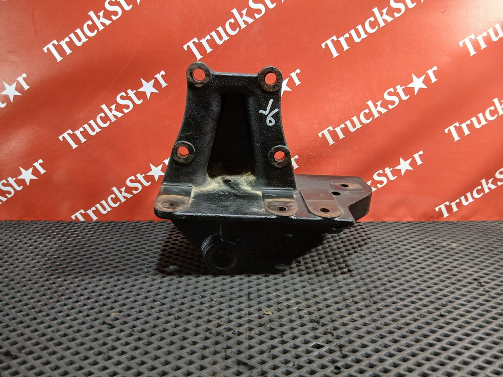 Кронштейн рессоры передней левый 2023г.