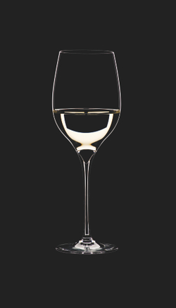 Набор бокалов для белого вина 2 шт 320 мл Riedel Grape@Riedel Chardonnay/Viognier Австрия на черном фоне