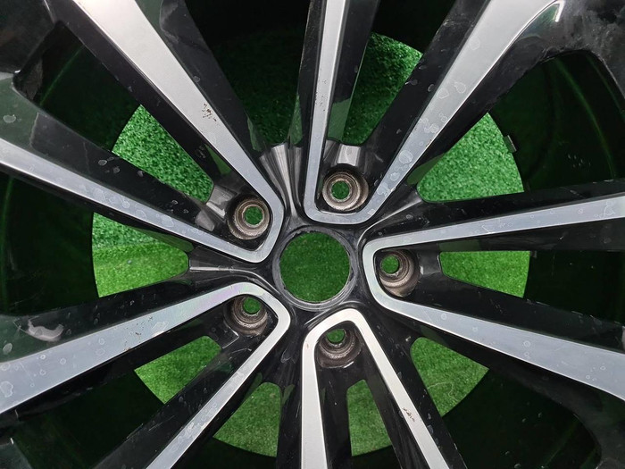 Диск литой R21 Bentley Bentayga (2015-н.в.)