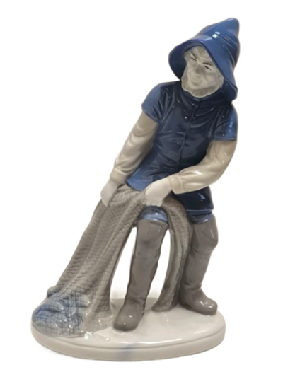 Фарфоровая статуэтка "Рыбак" Wagner & Apel, Германия