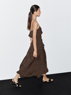 Massimo Dutti Длинное платье с воланами, шоколадный
