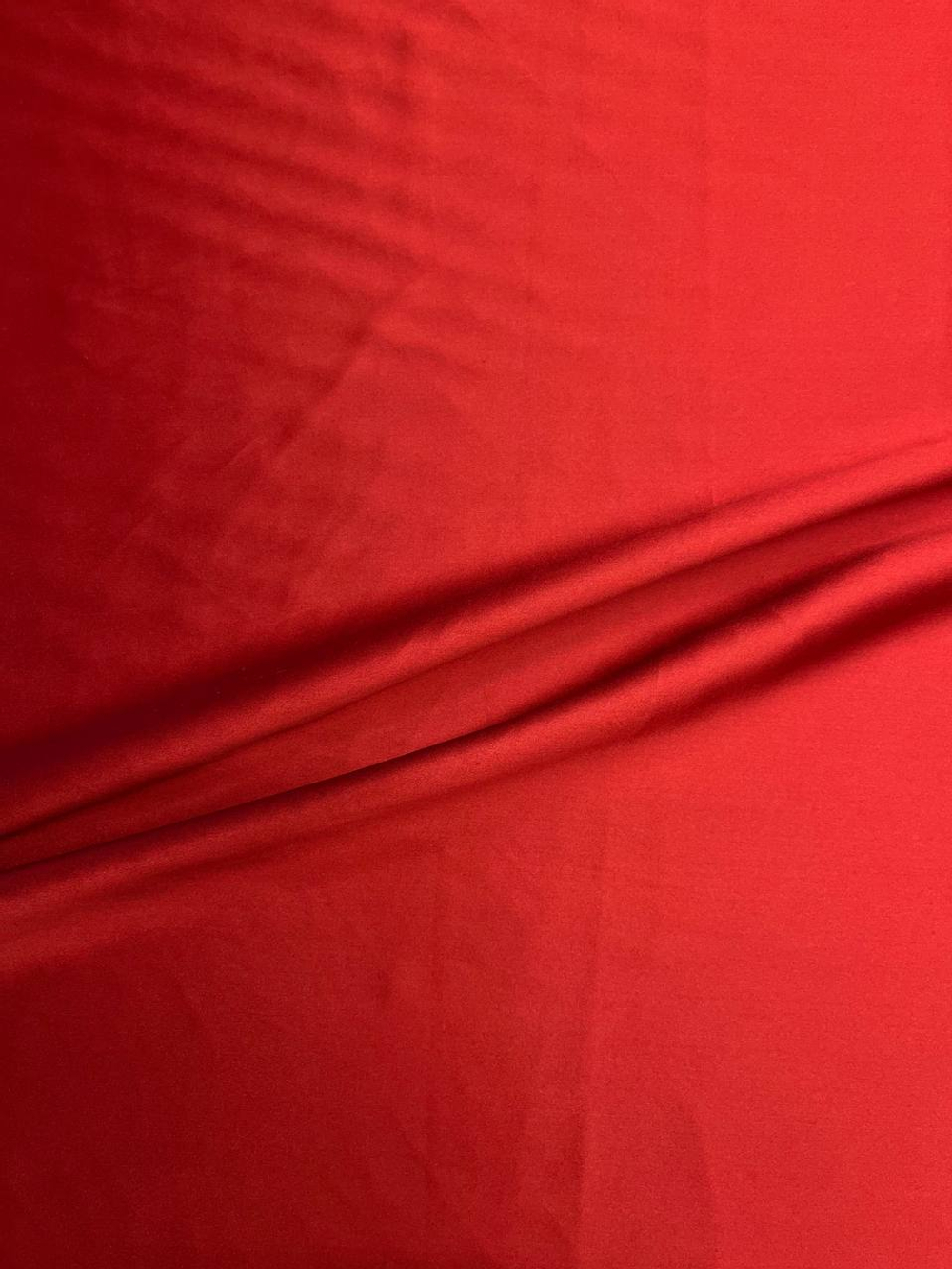 Шелк с вискозой и эластаном атласный красный