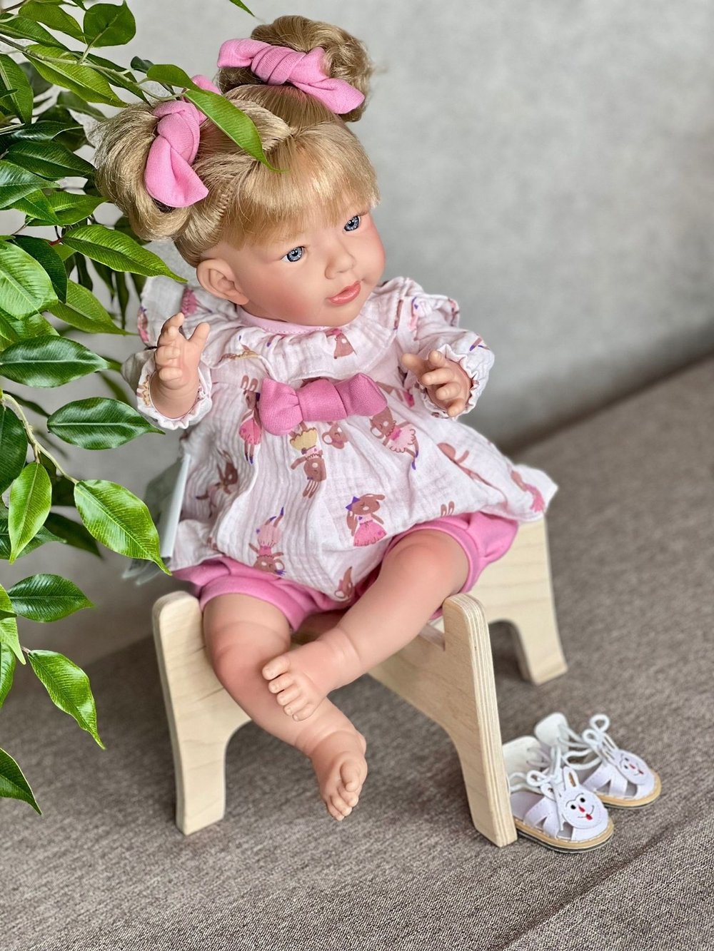 Кукла Nines 48см Chloe мягконабивная (N6800K)