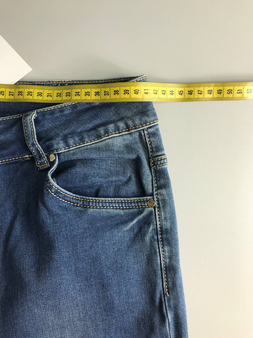 Джинсы свободного кроя, маркировка 34, визуально на 40 размер