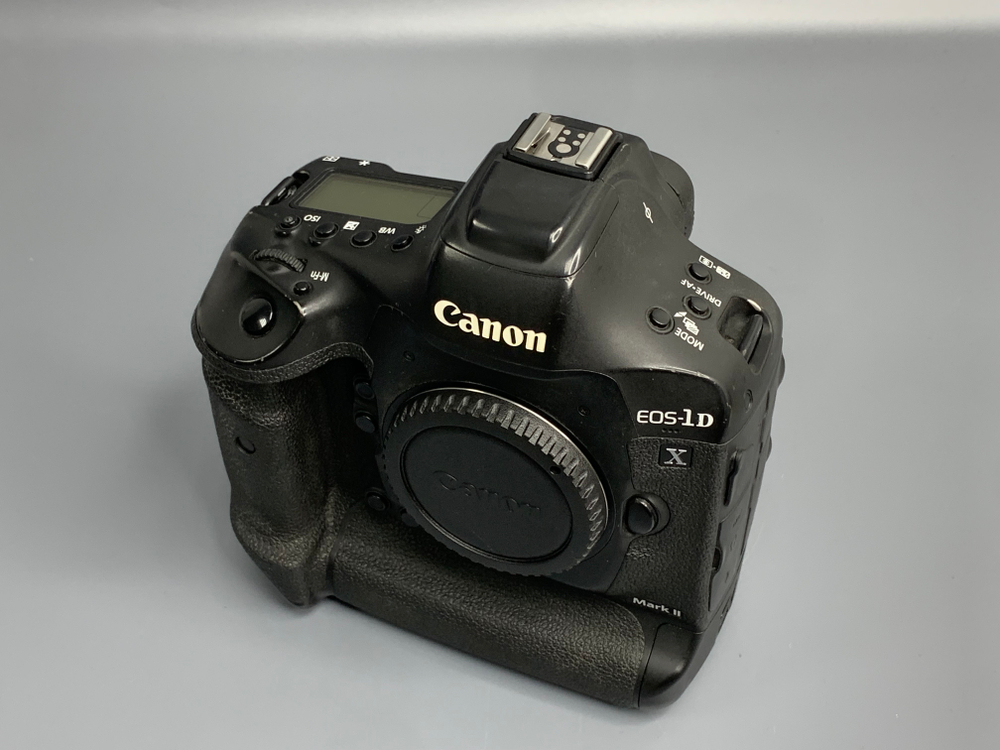 Canon EOS-1D X Mark II 700.000 кадров