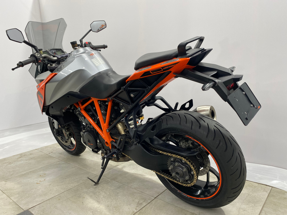 KTM 1290 Superduke GT 044564