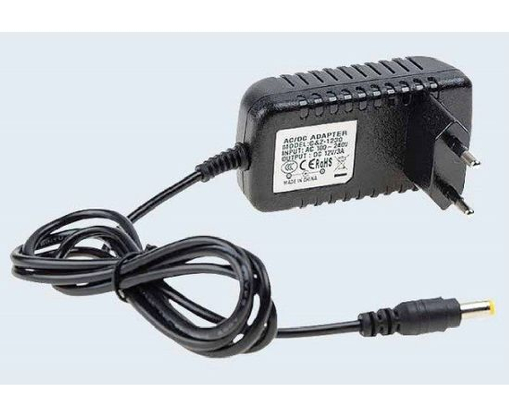 General драйвер (блок питания) для светодиодный ленты с вилкой (б/п) 12V 48W IP20 14х49х30 510004