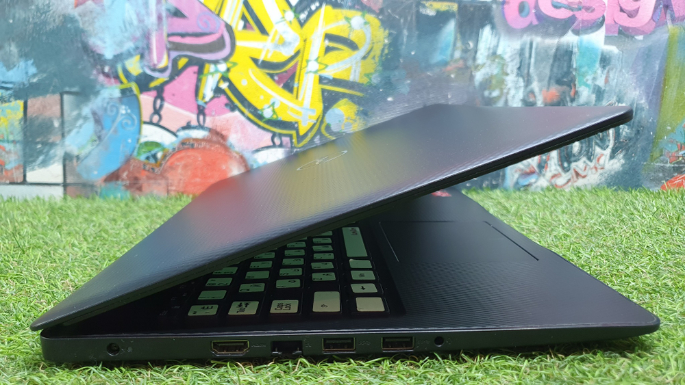 Ноутбук Dell Ryzen 3/8Gb/Inspiron 3585 P75f008/Windows 10