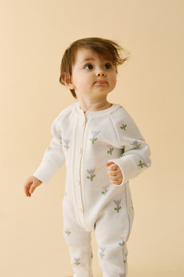 Комбинезон вязаный (цветочки)