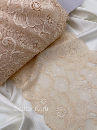 Кружево эластичное телесное (бежевое) 190-200 мм