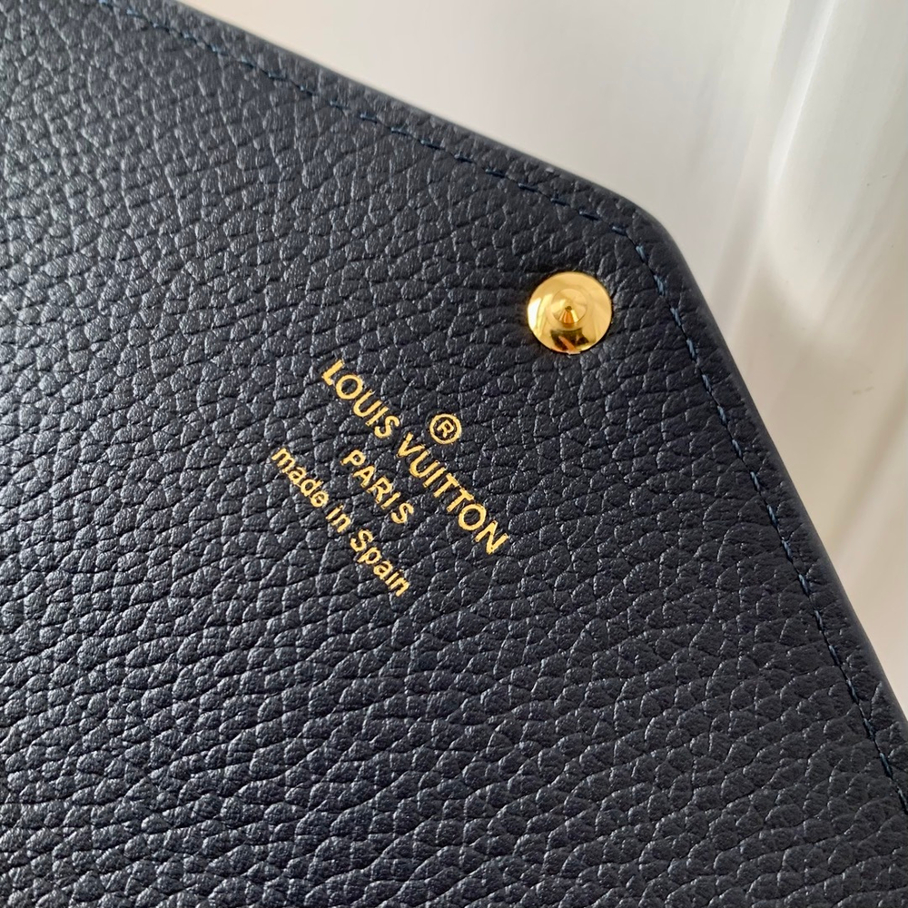 Louis Vuitton Sarah Wallet