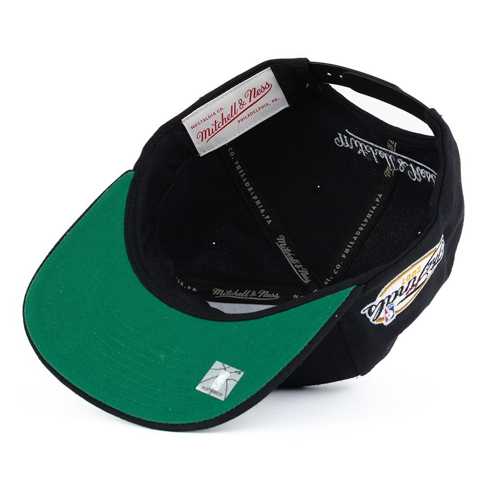 Кепка Mitchell & Ness Finals 07 Top Spot Snapback HWC Miami Heat