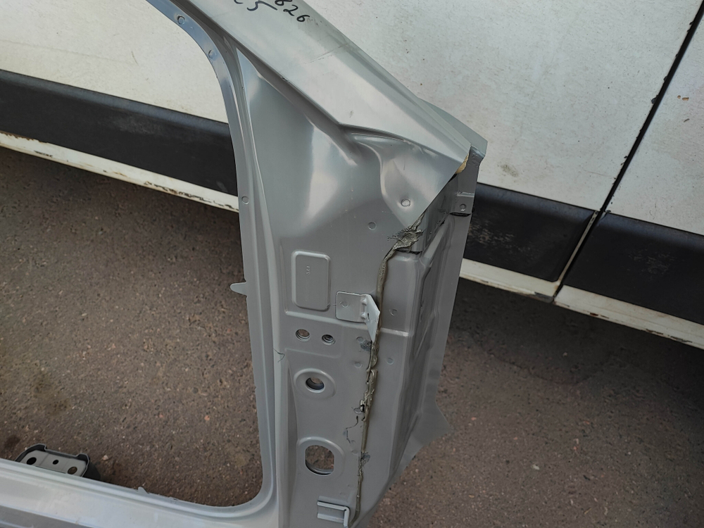 Боковина правая Omoda C5 22-нв Новая Оригинал 502004538AADYJ