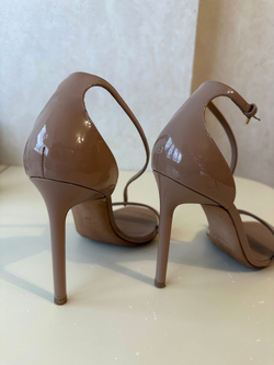 Босоножки Saint Laurent