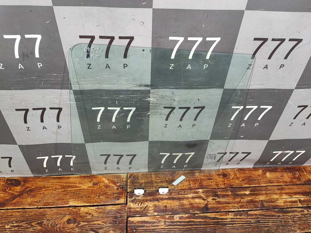 Стекло двери задней левой Tank 300 20-нв Б/У Оригинал 6203101XKM14A