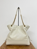 MEDIUM JAMIE SHOPPING ИЗ КОЖИ ЯГНЕНКА