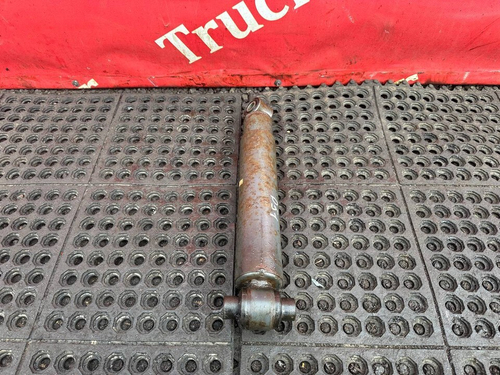 Амортизатор задний 2019г